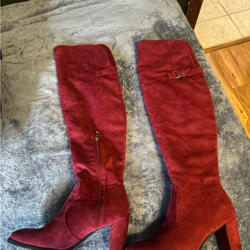 Elegant Red Suede Knee-High Boots